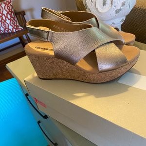 Wedge sandals